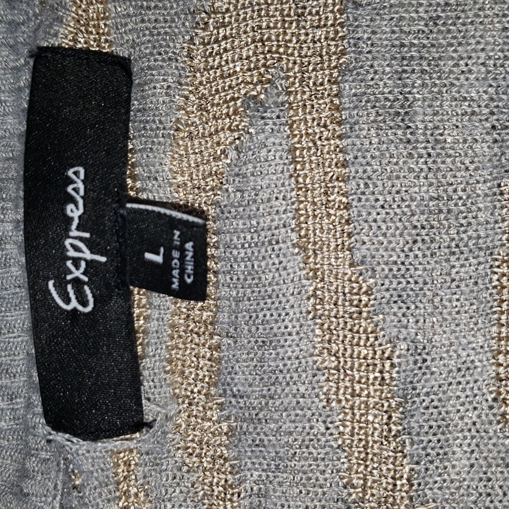 Express Open Crop Sweater Large Gray Gold Animal Print - Picture 2 of 6